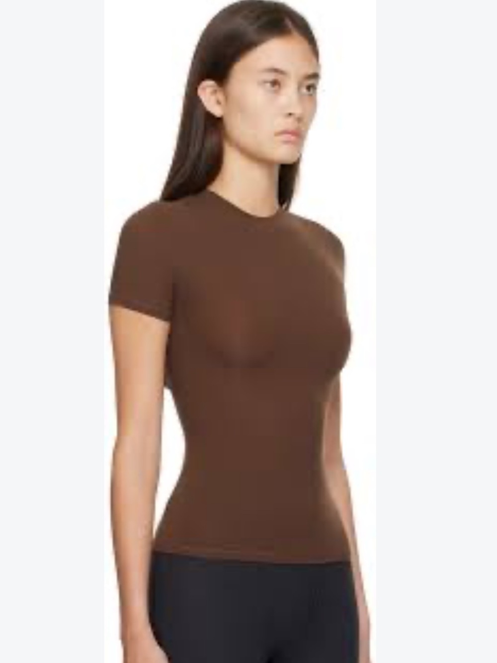 SKIMS Short Sleeve Scoop Tee in Brown D